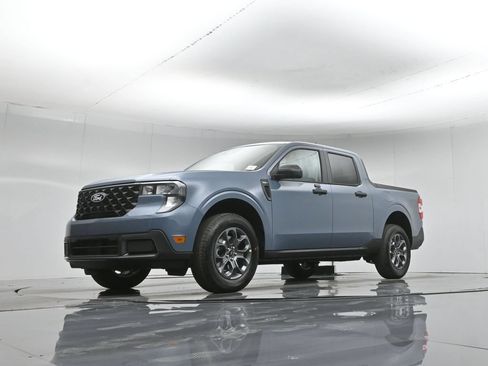New 2026 Ford Maverick XLT FWD image 42