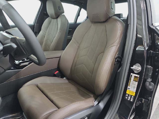 Certified 2024 BMW 530i xDrive w/ Executive Package AWD/4WD image 12