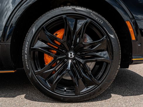 Certified 2026 Bentley Bentayga Speed AWD/4WD image 22