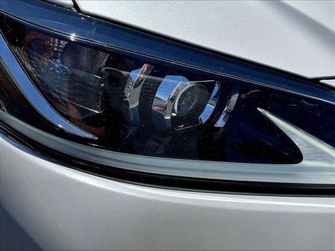 Used 2024 Lexus ES 300h w/ Premium Package FWD image 32
