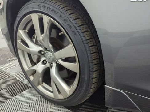 Used 2016 INFINITI Q70 L 3.7 AWD/4WD image 25