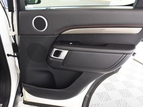 Used 2019 Land Rover Discovery HSE AWD/4WD image 21