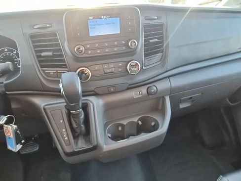 Used 2025 Ford Transit 250 148 Medium Roof RWD image 13