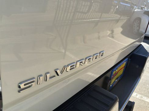 Used 2021 Chevrolet Silverado 2500 W/T w/ WT Convenience Package AWD/4WD image 44