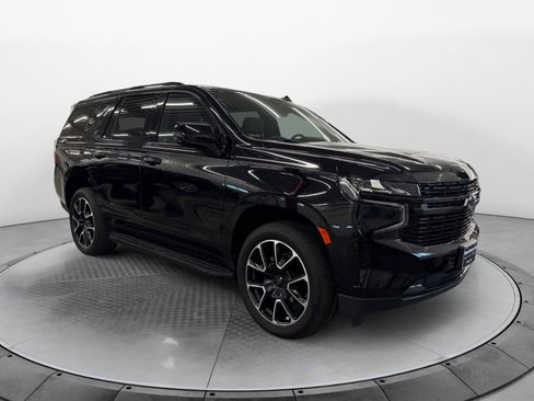 Used 2024 Chevrolet Tahoe RST w/ Sport Performance Package AWD/4WD image 4
