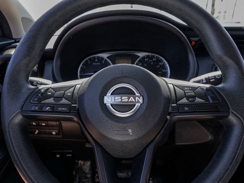 Used 2024 Nissan Kicks S image 25