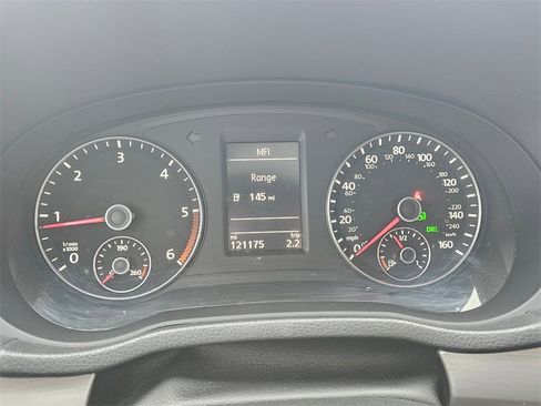 Used 2015 Volkswagen Passat TDI SE image 20