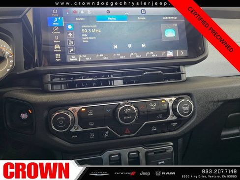 Certified 2025 Jeep Wrangler Sport AWD/4WD image 23