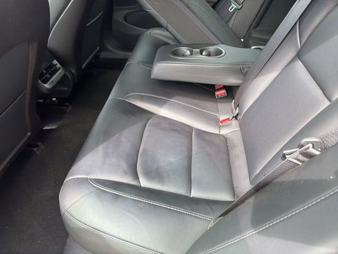 Used 2019 Tesla Model 3 Standard Range Plus image 10