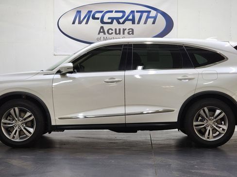 Used 2025 Acura MDX SH-AWD image 10