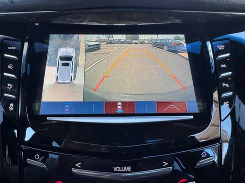 Used 2018 Cadillac Escalade Platinum AWD/4WD image 36