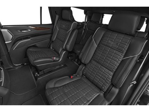 Used 2022 Cadillac Escalade Sport Platinum w/ LPO, ONYX Package image 9