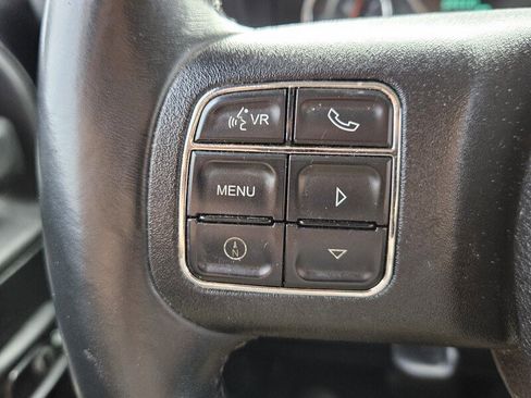 Used 2014 Jeep Wrangler Unlimited Rubicon w/ Connectivity Group image 21