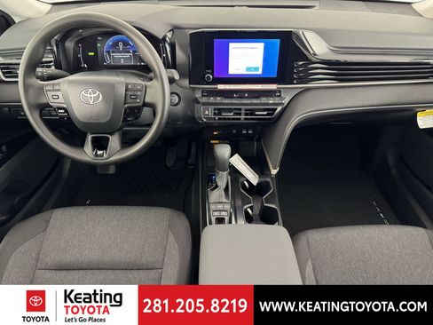 New 2026 Toyota Camry LE image 7