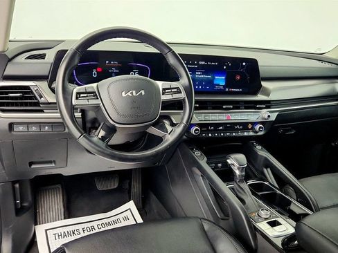 Used 2023 Kia Telluride S AWD/4WD image 11