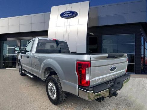 Certified 2017 Ford F250 XLT image 3