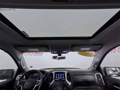 Used 2021 Chevrolet Silverado 1500 LT Trail Boss w/ Convenience Package II image 25