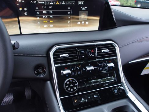 New 2026 Nissan Armada Platinum image 24