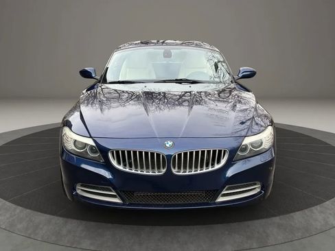 Used 2009 BMW Z4 sDrive35i image 2