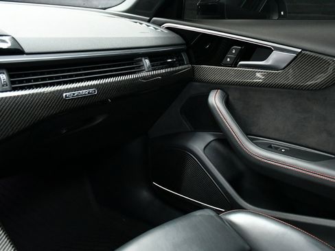 Used 2023 Audi S4 Prestige image 32