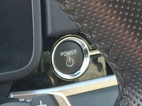 Used 2024 Mitsubishi Outlander SE image 23