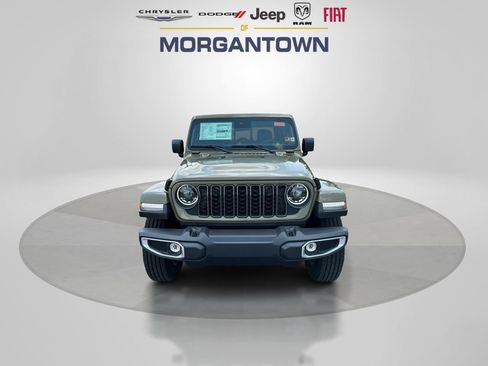 New 2025 Jeep Gladiator Sport w/ Premium Package AWD/4WD image 2