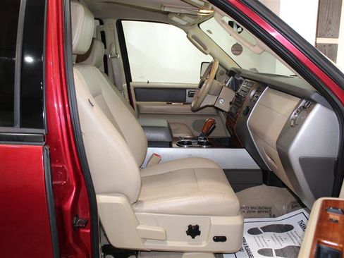 Used 2008 Ford Expedition Eddie Bauer image 31
