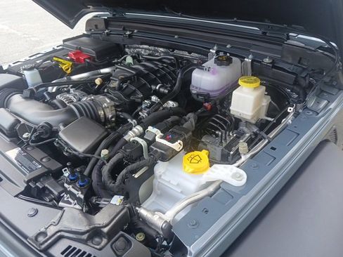 New 2025 Jeep Gladiator Sport image 44