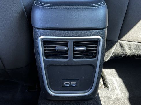 Used 2023 Dodge Charger SXT image 20