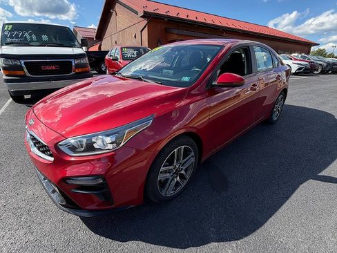 Used 2019 Kia Forte S FWD image 2