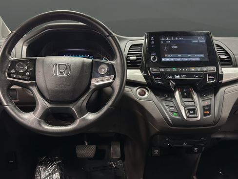 Used 2018 Honda Odyssey EX-L image 11
