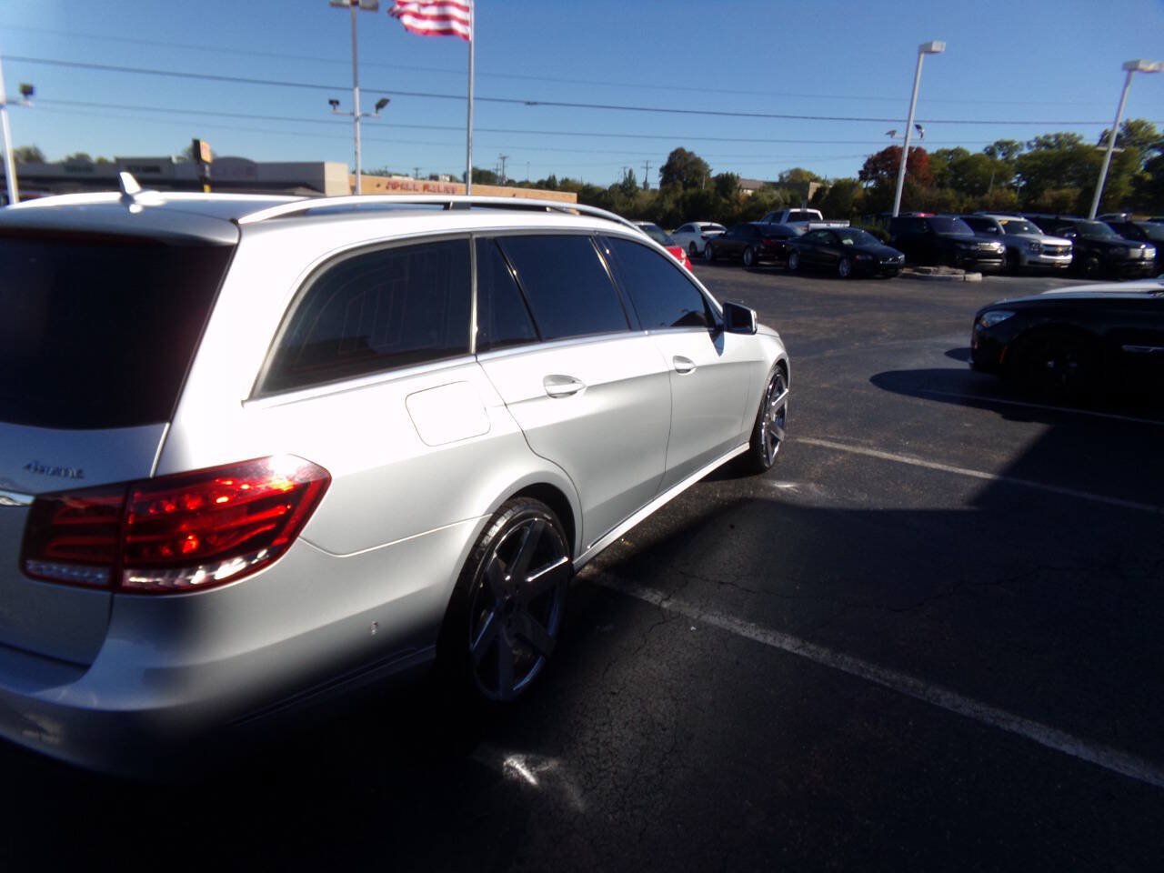 Used 2016 Mercedes-Benz E 350 4MATIC Wagon image 47