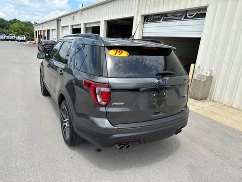 Used 2019 Ford Explorer Sport w/ Equipment Group 401A AWD/4WD image 19