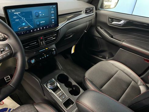Used 2024 Ford Escape ST-Line w/ Tech Pack #1 image 25