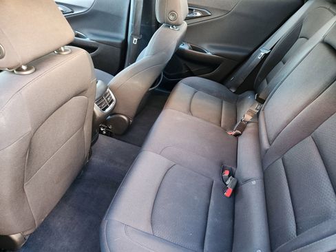 Used 2023 Chevrolet Malibu LT image 34