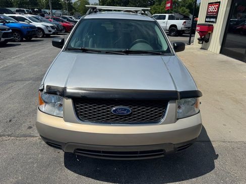 Used 2005 Ford Freestyle SE image 8
