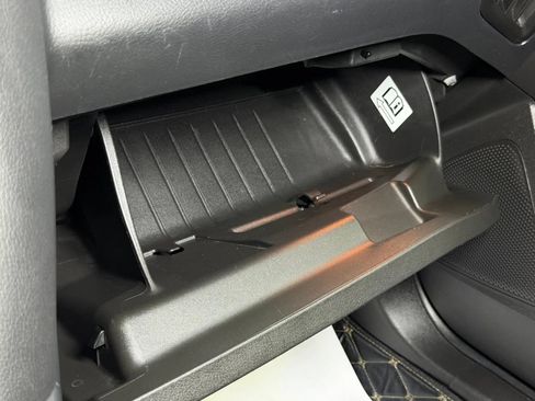 Used 2018 Ford Focus ST FWD image 35