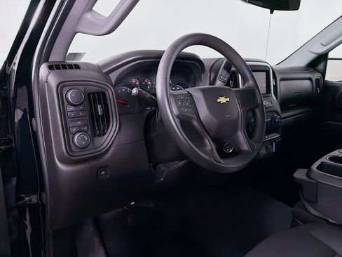 Used 2024 Chevrolet Silverado 1500 Custom image 10