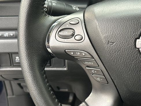 Used 2023 Nissan Murano SV image 24