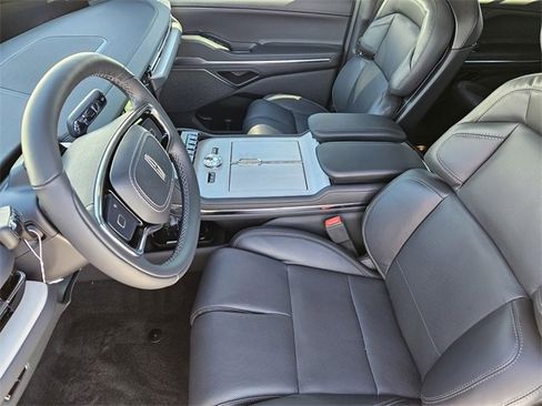 New 2025 Lincoln Navigator Reserve w/ Jet Appearance Package image 12