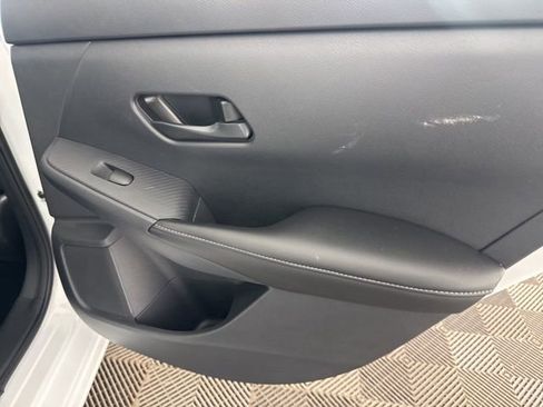 Used 2025 Nissan Sentra S image 24