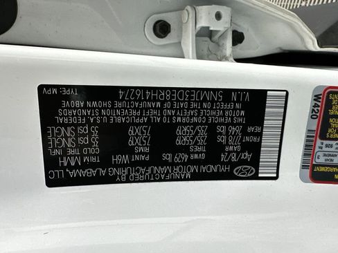 Used 2024 Hyundai Tucson Limited image 36