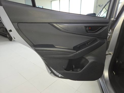 Used 2022 Subaru Crosstrek 2.0i Premium AWD/4WD image 18