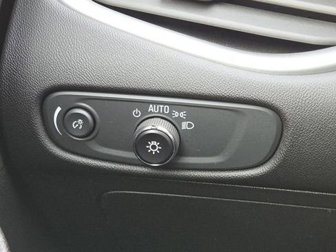 Certified 2023 Chevrolet Malibu LT w/ Driver Confidence Package image 10