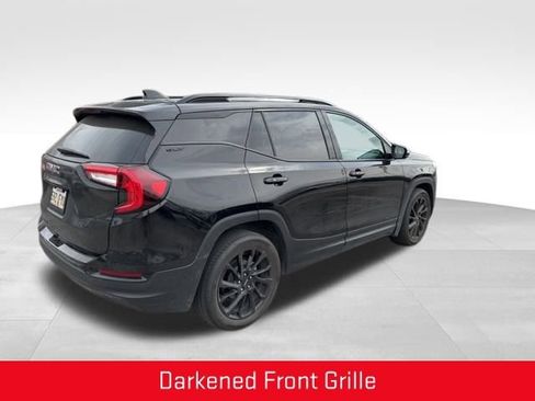 Used 2023 GMC Terrain SLT w/ Elevation Edition image 6