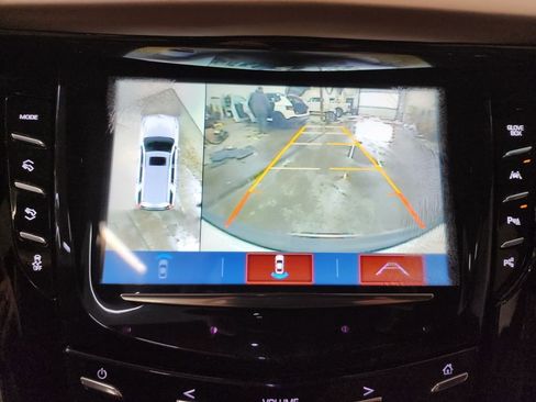 Used 2018 Cadillac Escalade ESV Platinum image 18