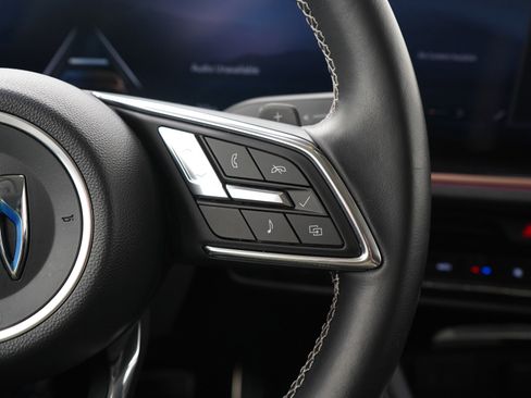 Used 2024 Buick Envision Sport Touring image 26