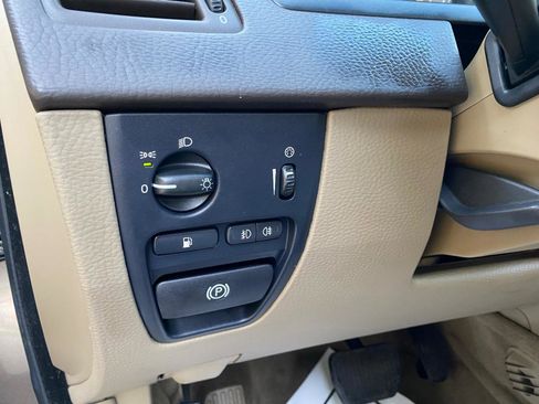 Used 2011 Volvo XC90 3.2 image 65