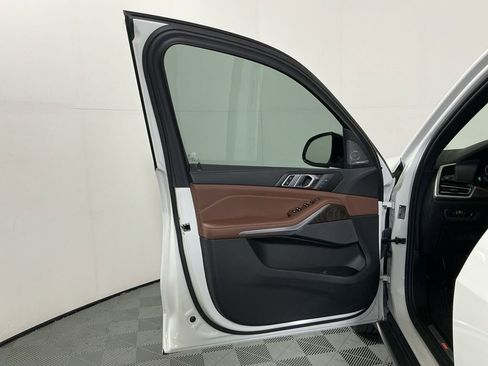 Certified 2023 BMW X5 sDrive40i w/ Premium Package RWD image 20