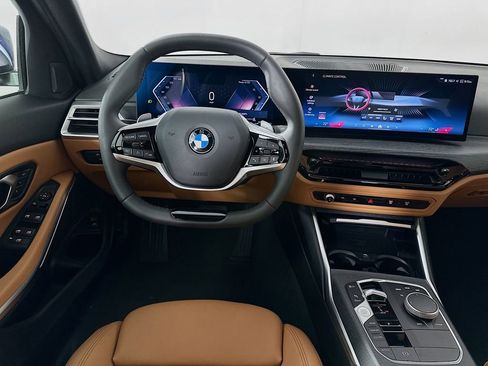 Used 2025 BMW 330i Sedan w/ Convenience Package image 23